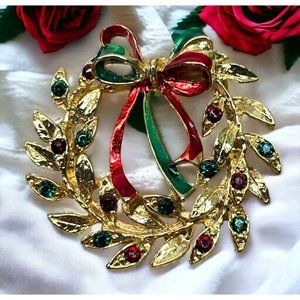Vintage Christmas Wreath Brooch Pin Gold Tone Red Green Ribbon